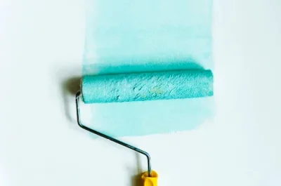 Peinture intérieure à Nivollet-Montgriffon — murs, plafonds et boiseries